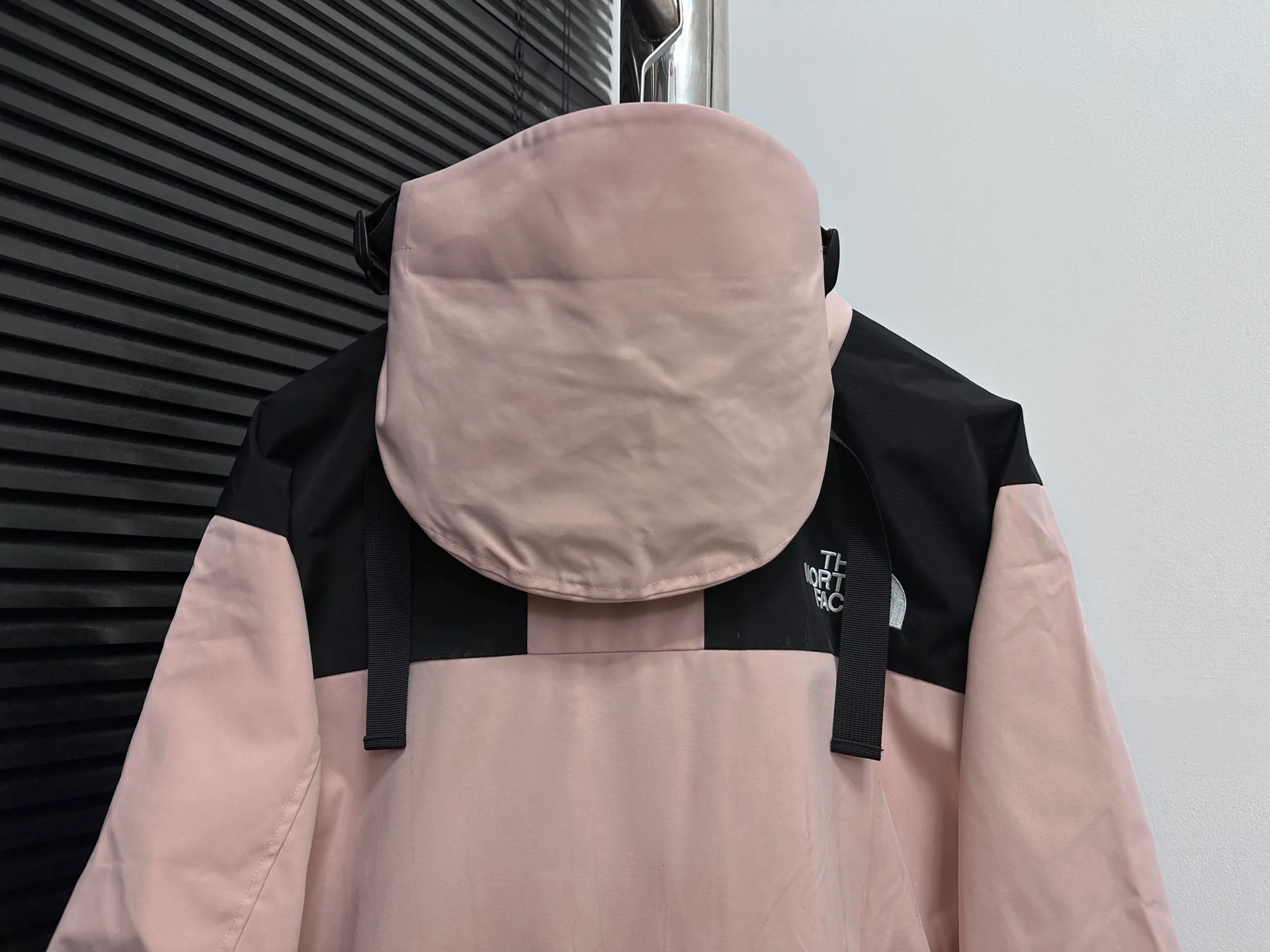 ！ 【The North Face】 1990Classic # ZP 。 ZP， 。 ✅ ISO 90（ISO 4） ✅ Gore-tex Breathable ， 。 ✅ ZP。 ， ， ✅ YKK ， 10 ， 。 ， ✅ 1990 MJ TNF 。 GT ， ， 。 ✅GT 。 ✅ 1996 ‼️ Size:XS-2XL